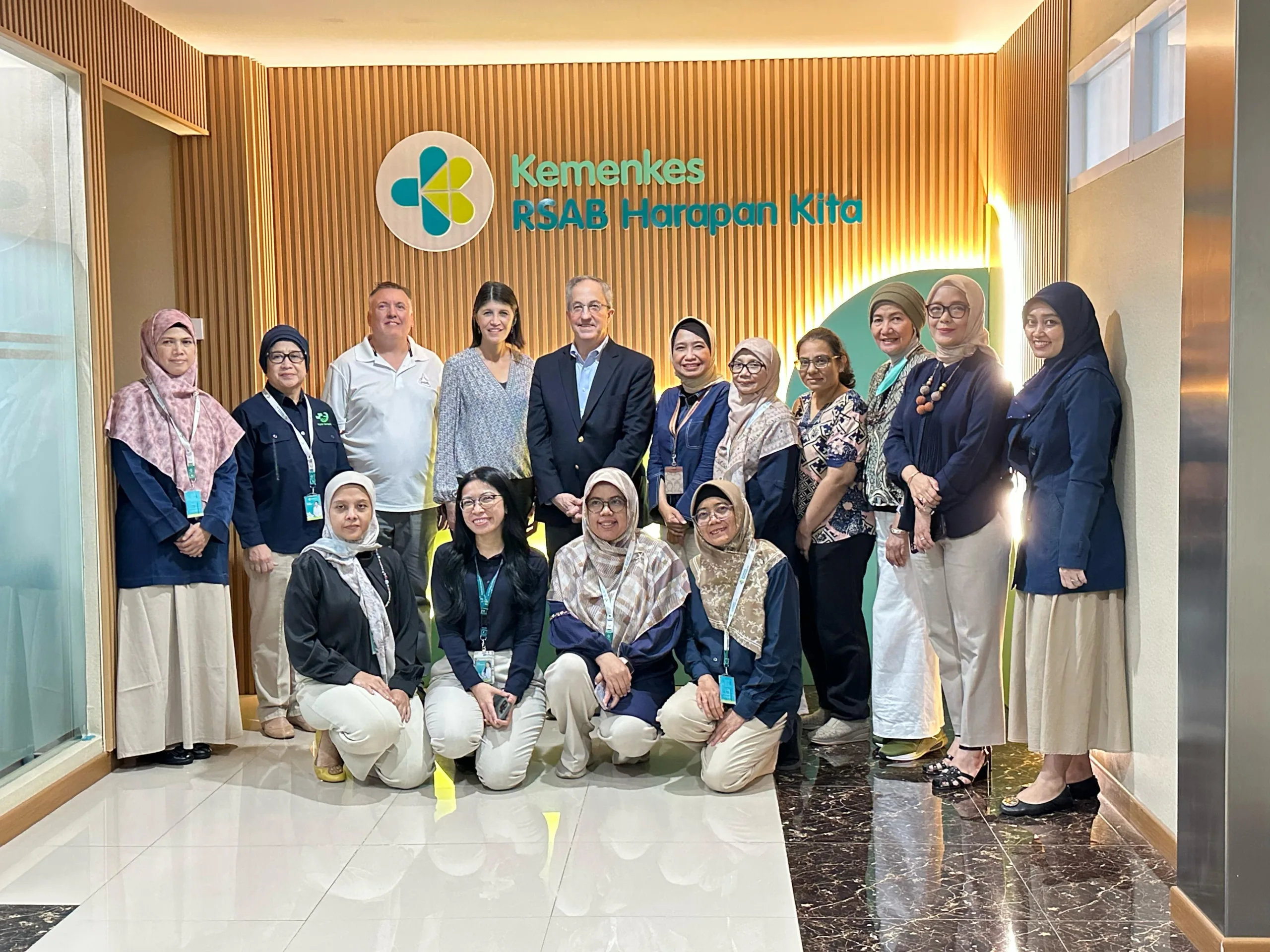KUNJUNGAN ACGME-1 AMERIKA SERIKAT KE RSAB HARAPAN KITA